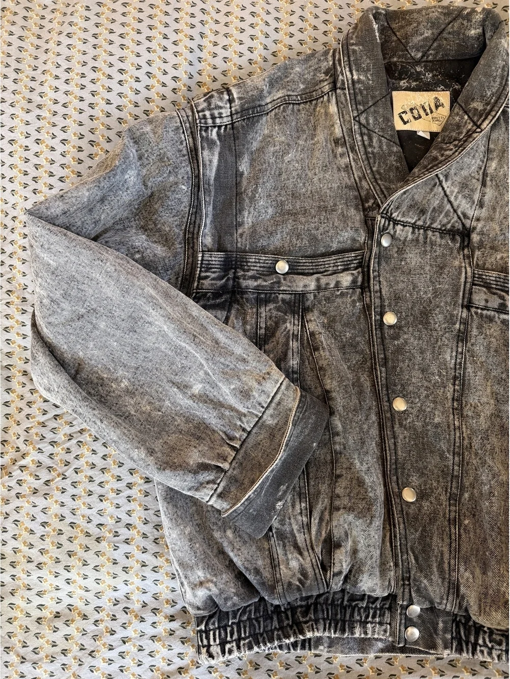 Vintage 1990s Acid Wash Denim Jacket Large